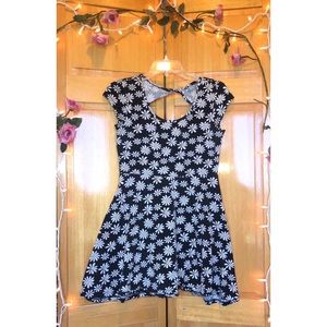 daisy print dress